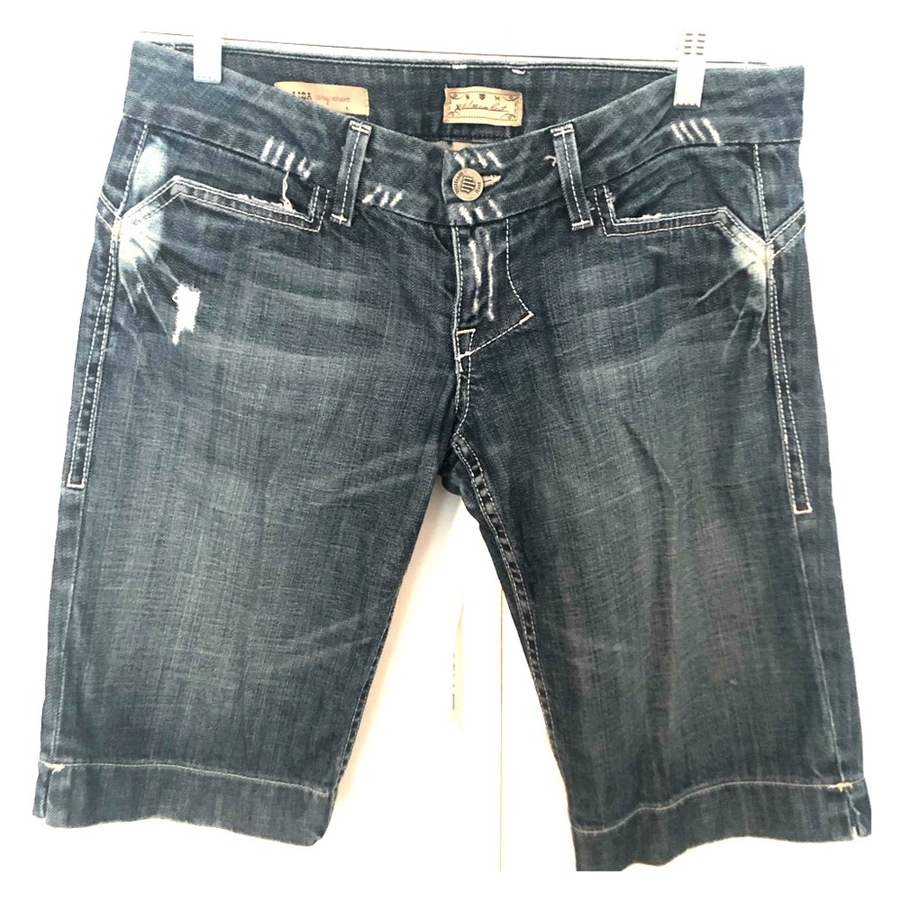 William Rast- Bermuda Short, Size 28